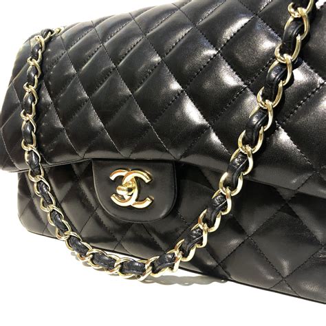 chanel black quilted lambskin leather classic jumbo double flap bag|Chanel double flap bag lambskin.